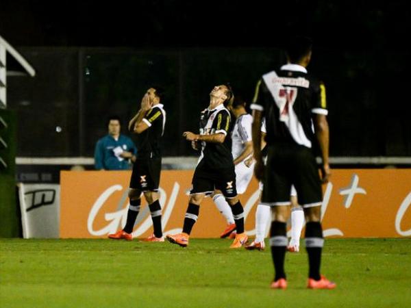 Vasco anotou apenas um gols nas seis primeiras rodadas do Campeonato Brasileiro