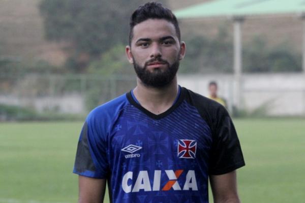 karo  o novo reforo do time de juniores
