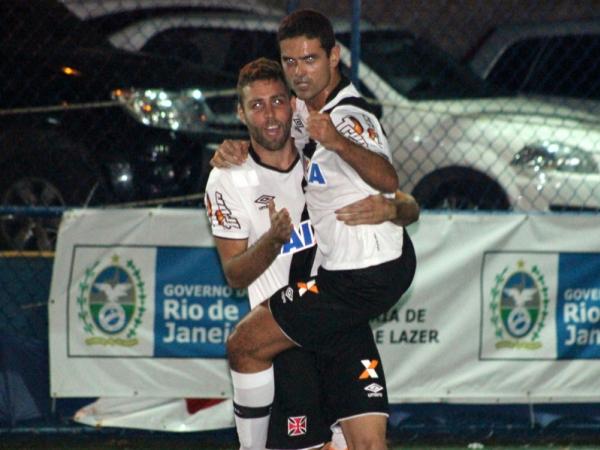 Vasco venceu a primeira no Carioca