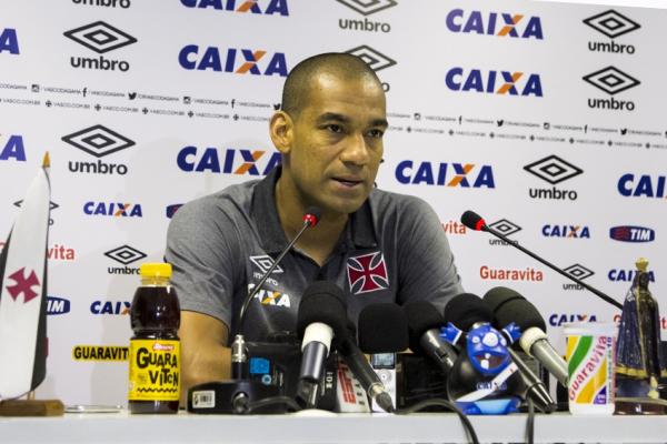 Rodrigo conversou com a imprensa nesta tarde