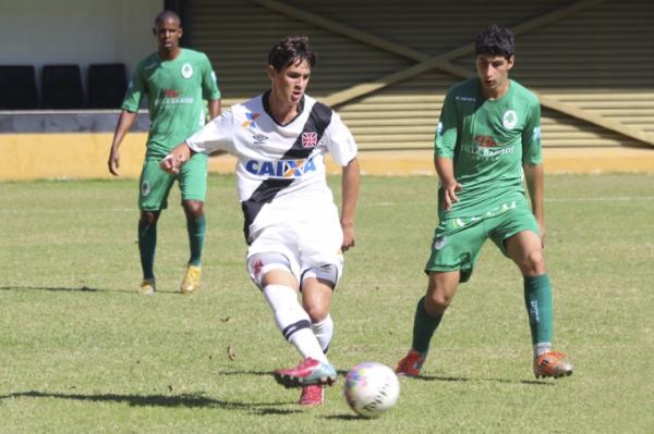 Mateus Vital marcou um dos gols do triunfo