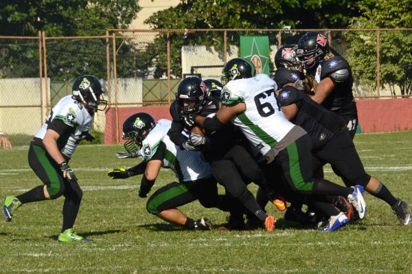 Clssico foi dominado pelo Campeo Brasileiro