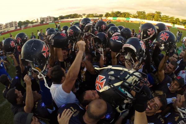 No final, o time puxou o tradicional grito de Casaca