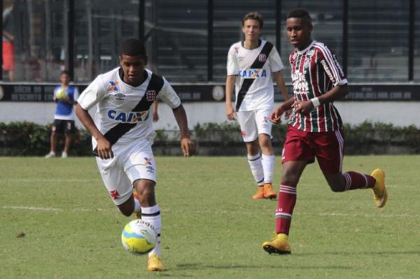 De pnalti, Guilherme fechou o placar na etapa final