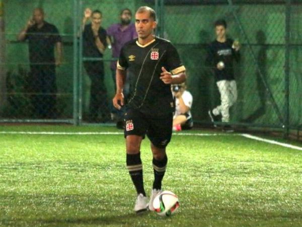 Felipe deu trs assistncias e marcou um gol para o Vasco da Gama