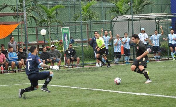 Vander Carioca abriu o placar na partida deste domingo