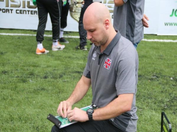 Rogrio acredita que time ainda peca muito nas finalizaes