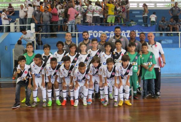 Elenco cruzmaltino da equipe sub-11