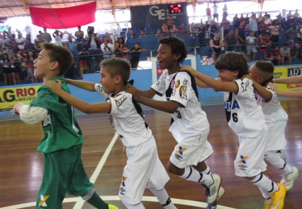 Vascanos comemoraram fazendo o 'Trem Bala da Colina'