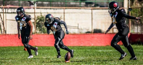 Gigante da Colina estar em campo neste domingo
