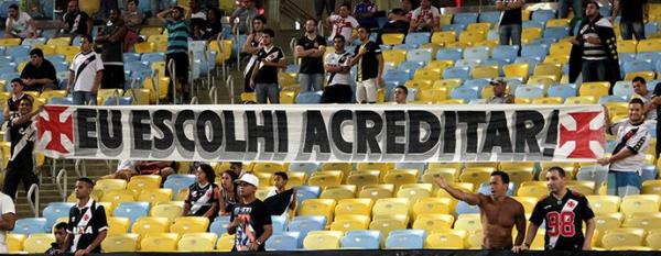 Torcida do Vasco acredita na virada do time, que conquistou apenas 13 pontos at agora no Campeonato Brasileiro. Clube ganhou nimo maior aps derrotar o Flamengo pela Copa do Brasil na quarta-feira