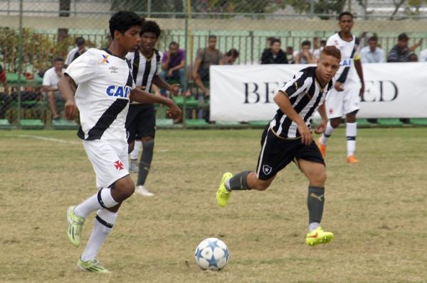 Joo Laranjeira foi bastante acionado na etapa inicial