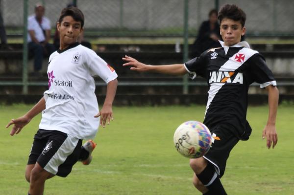 Gabriel Pec foi um dos artilheiros da partida