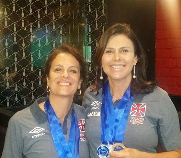 Lcia Vieira e Lea Castro