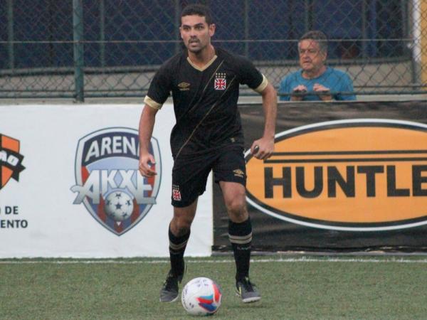 Luizinho  o artilheiro e um dos destaques do Vasco na temporada