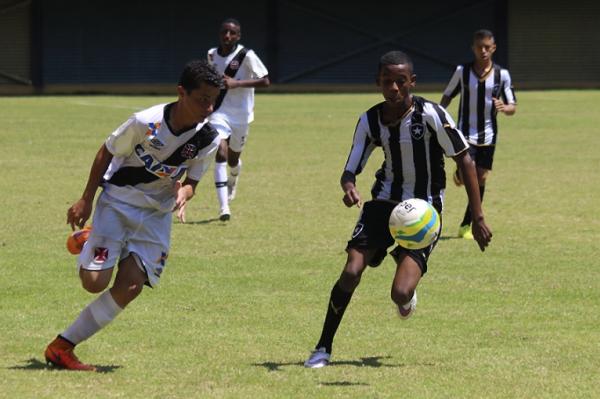 Bruno foi o comandante o meio-campo na etapa final