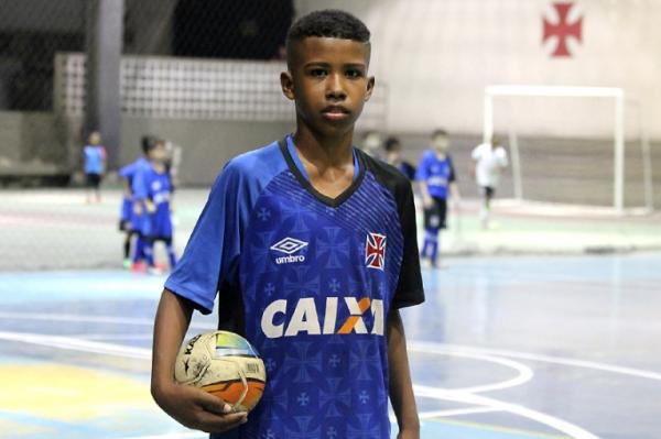 Andrey Nascimento  o goleador da categoria sub-11