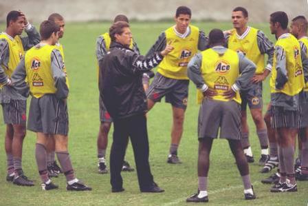 Campanha do ttulo brasileiro de 2000 foi marcante na vida de Oswaldo e Jorginho