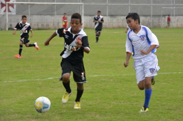 Ykaro infernizou defesa rival durante a partida
