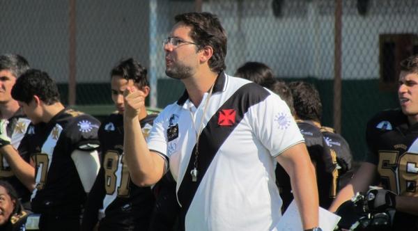 Biel est confiante na vitria sobre o Santos fora de casa