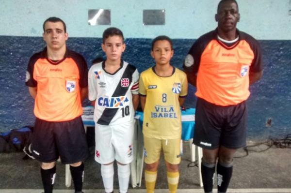 Agner Moura comandou a vitria do sub-11 na Srie Prata