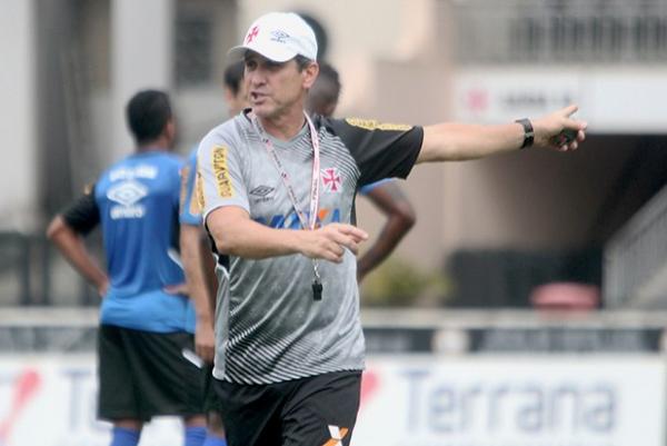 Jorginho ignora escrita no clssico com o Fluminense