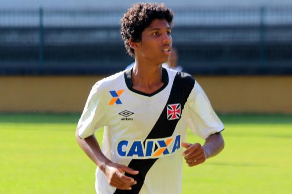 Joo Laranjeira vem brilhando na equipe sub-15
