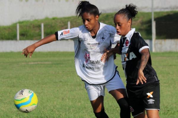 Ronaldinha infernizou o sistema defensivo do Karanba