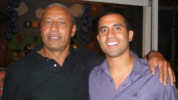 Csar, ex-atacante do Vasco, e Julio Cesar, lateral-esquerdo da equipe