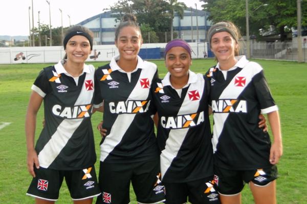 Cindy, Las, Rayane e Andressa marcaram os gols da vitria