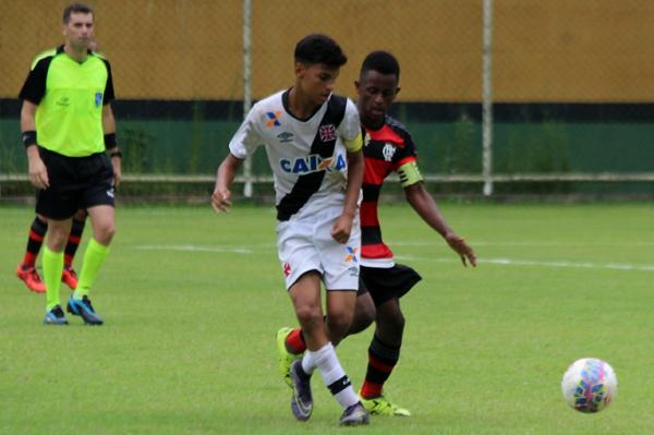 Joo Victor Souza quase deixou sua marca no primeiro tempo