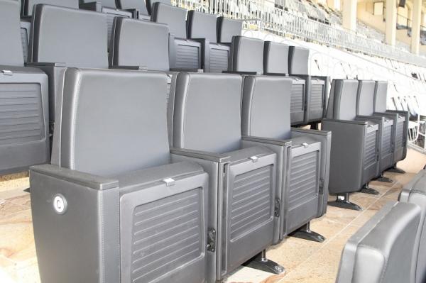 Setor tem novas e confortveis cadeiras da empresa Flexform