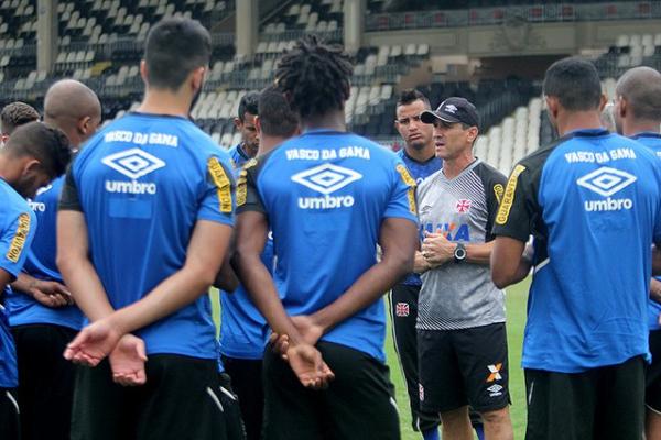Vasco no acredita em jogo fcil mesmo contra os reservas do Santos 