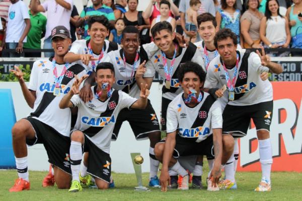 Vasco no conquistava o Carioca sub-17 desde 2000