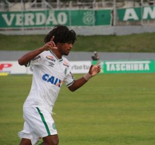 Emprstimo de Barbio  Chapecoense termina no fim deste ano