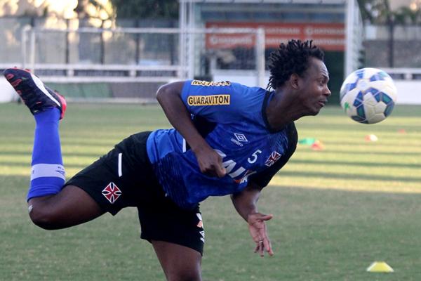 Andrezinho  um dos atletas que tem sua permanncia ameaada para 2016