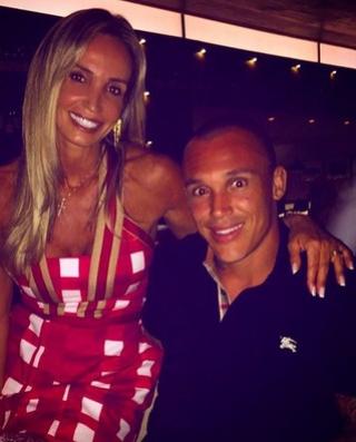 Leandro curte frias com a esposa e a famlia entre Porto Alegre e Goinia