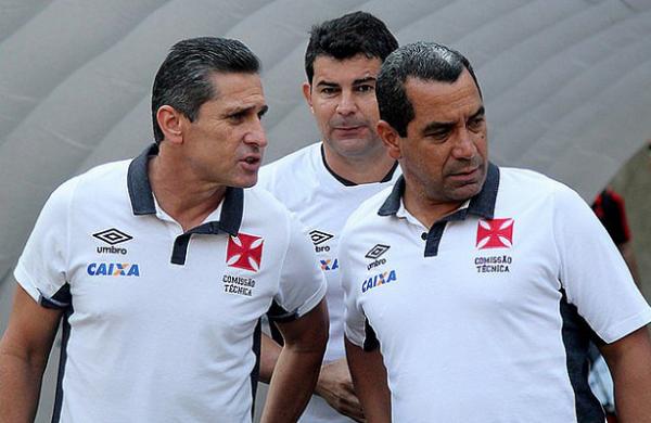 Comisso tcnica cruzmaltina: Jorginho, Joelton e Zinho