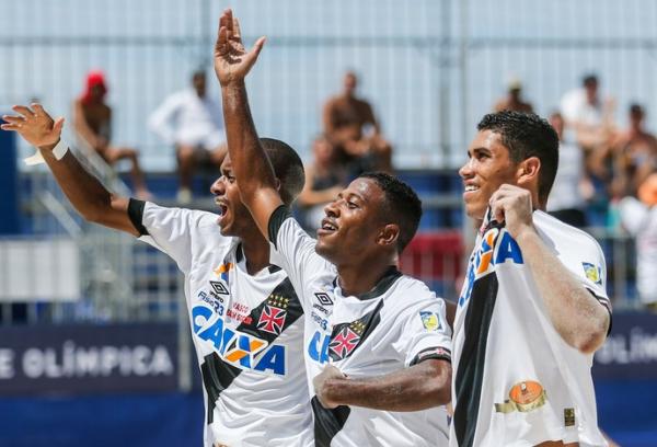 Catarino, Bokinha e Luco, vice-campees do Mundialito 2015, foram convocados
