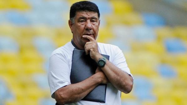 Treinador lamentou o rebaixamento do Vasco