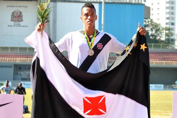 Aldemir em sua primeira passagem pelo Vasco