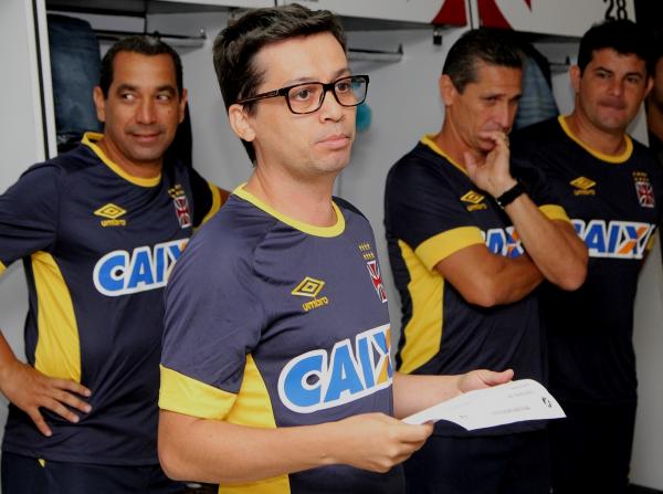 Gerente cientfico Alex Evangelista e a comisso tcnica