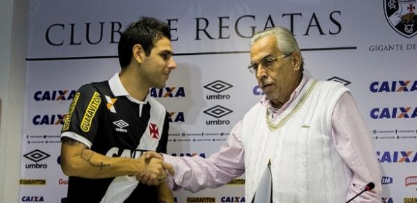 Herrera teve o contrato rescindido amigavelmente