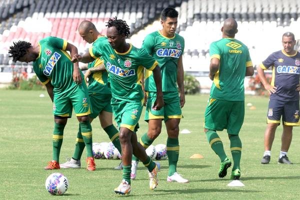 Primeiro treino com bola do Vasco em 2016