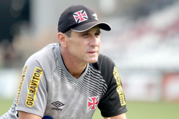 Desde 2011, Jorginho  o 12 tcnico a comandar o Vasco