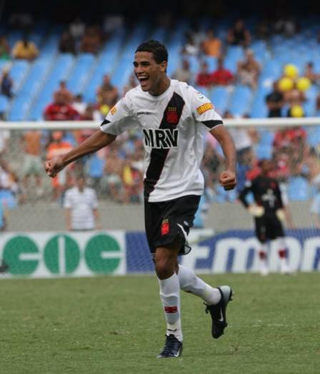 Alan Kardec estreou em 2007 e deixou o Vasco no meio da temporada de 2009