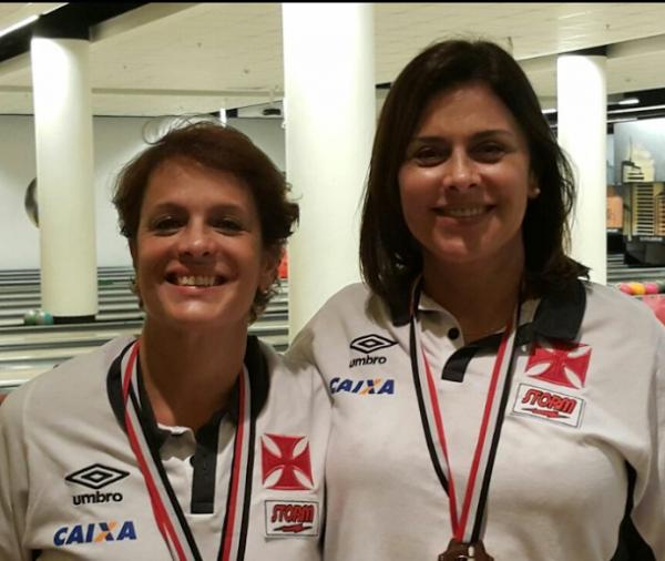 Lcia Vieira e Lea Castro