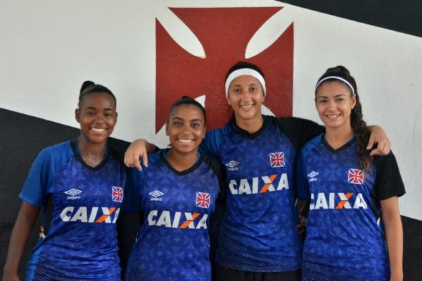 Juliana, Rayane, Jully e Angelina