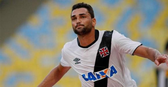 Gilberto foi campeo carioca pelo Vasco em 2015