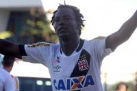 Andrezinho comemorando seu gol